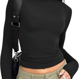 Basic crew‑neck tee (men’s)